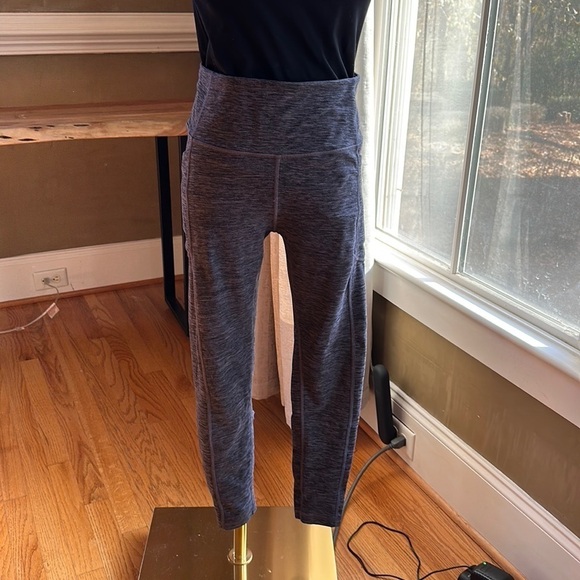 Victoria's Secret Gray Leggings - Picture 3 of 7